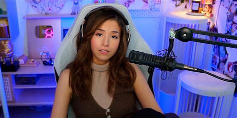 does pokimane have a onlyfans|Pokimane has perfect response to question about her。